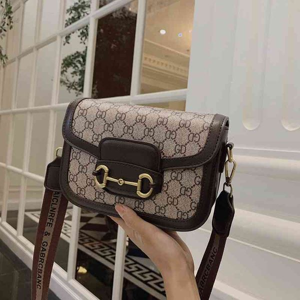 

factory store 65% off clearance sale handbag north bag popular saddle women's 2021 red messenger small square single shoulder diagonal, Black;red