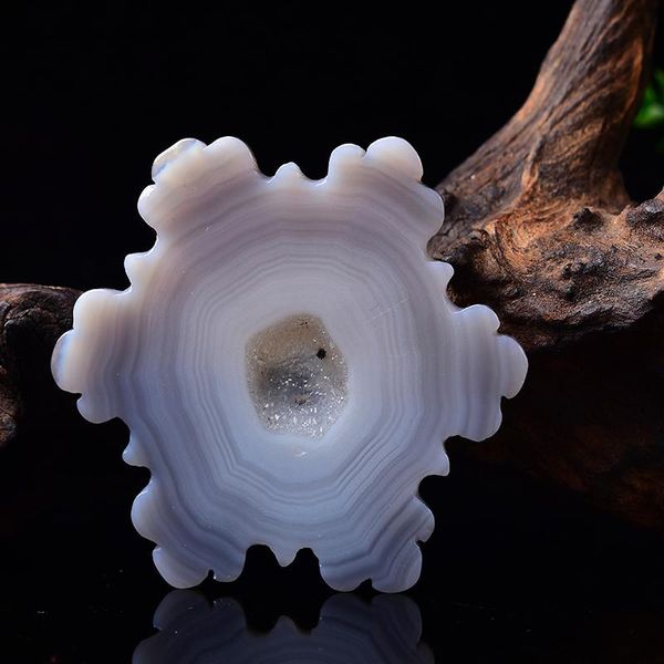 

decorative objects & figurines natural agate slices geode polished slab hole snow flakee crystal quartz ornaments specimen healing stone dre