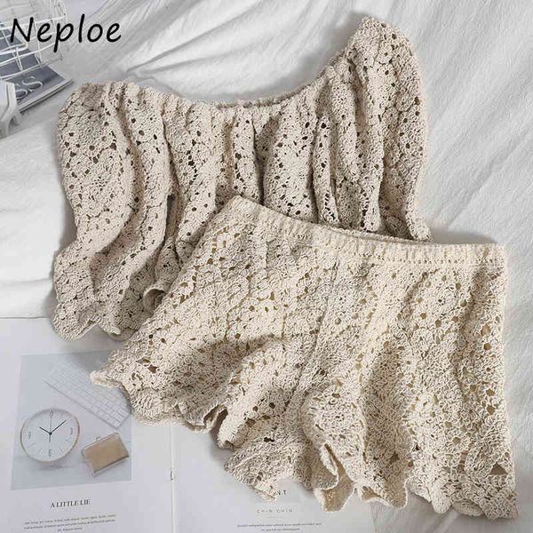 

neploe spring fashion hook flower hollow out suit shoulder strapless slash neck wide leg shorts solid two piece set 210423, White