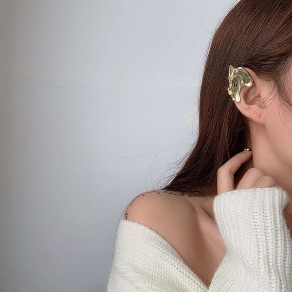 

ins small crowd design sweet cool wind gold silver mermaid fairy bone fashion personality ear clip earrings female, Black