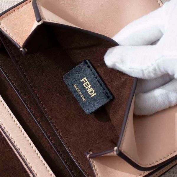 

2021 new retro beancurd small square bag single shoulder messenger bag leather fashion versatile gold button retro shoulder female zly stor
