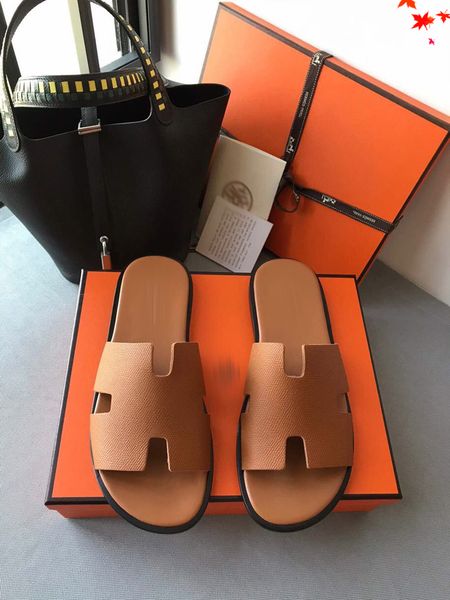 

2021 newset classic men slippers man flip flops strawberry beach thick bottom shoes platform alphabet mens sandals leather high heel slipper, Black