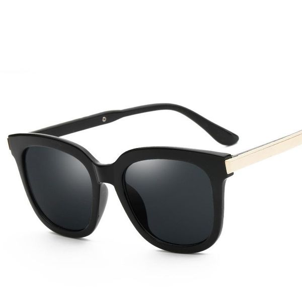 

sunglasses 2021 fashion metal color film trend personalized versatile women's glasses uv400, White;black