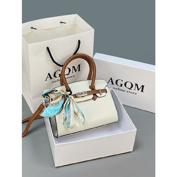 

agqm summer women's advanced fashion slung french niche design foreign texture handbag