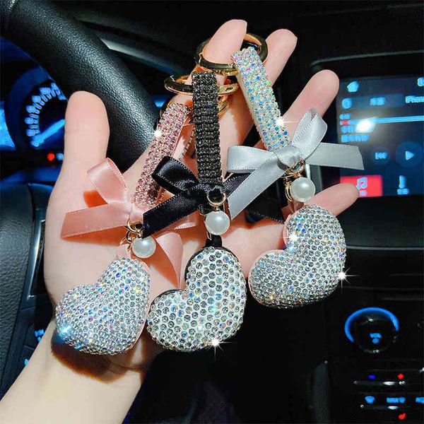 

creative bow full diamond love keychain fashion inlaid car keyring clay jewelry bag pendant, Silver