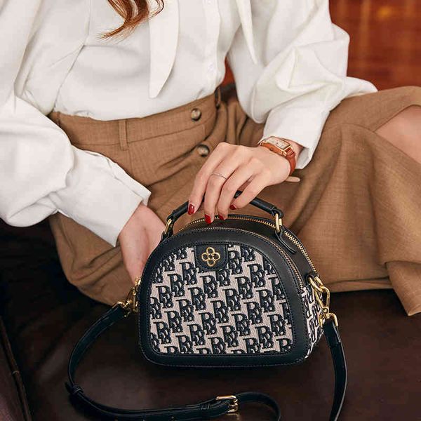 

handbag summer small bag 2021 texture, fashion, versatile, foreign style, limited single shoulder messenger women's, Black;red