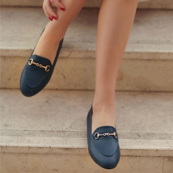

sandals brand sabine, dark-blue tan / black colors, fine quality metal decoration, low-heel women 's flat shoes