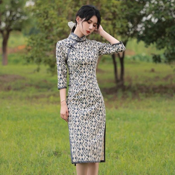 

ethnic clothing chinese qipao 2021 early autumn retro style split dress stand collar disc button sleeves ladies elegant cheongsam, Red