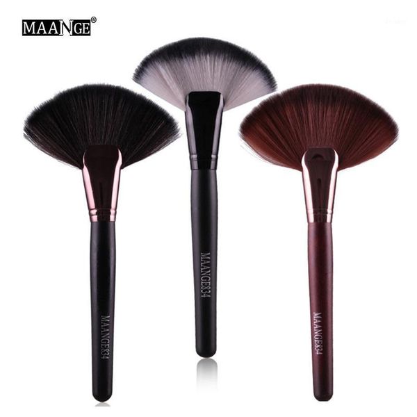 

1pcs soft makeup large fan brush foundation blush blusher powder highlighter dust cleaning brushes cosmetic tool1