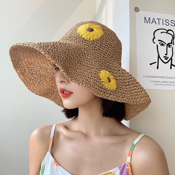 

wide brim hats women casual outdoor straw hat korean style tide wild japanese summer small daisy fisherman sunscreen beach big brimmed, Blue;gray