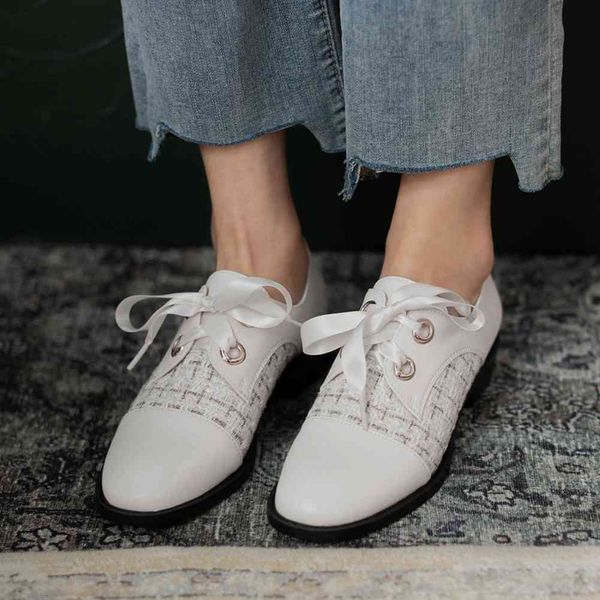 

sandals british vintage round toe brogue female low heel lace up patchwork spirng shoes women fashion pumps, Black