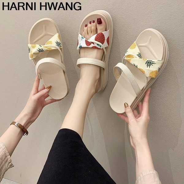 

slippers ladies sandals and summer fashion strawberry outdoor casual breathable shoes size 35-40 wholesale, Black
