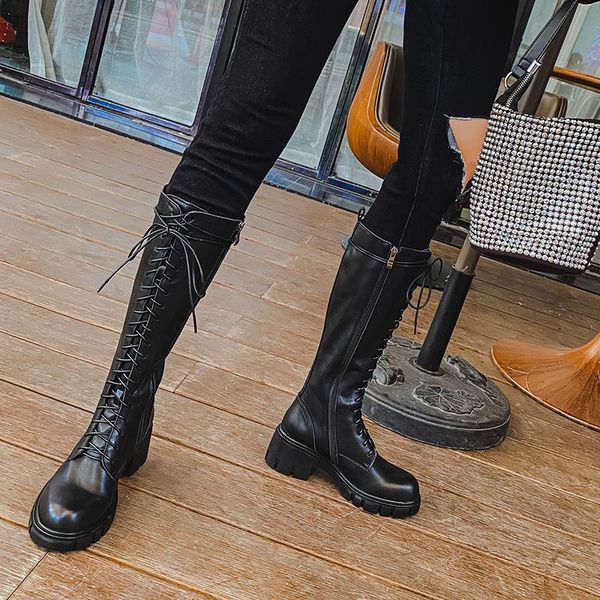 

boots 2021 winter fashion wild line must prepare, thick with round heads boots., Black