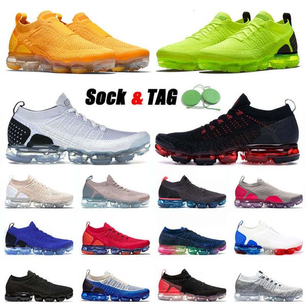 

2021 arrival fk running shoes men women moc univerity gold volt triple white cny fly knit black punch light cream trainers sneakers 36-45