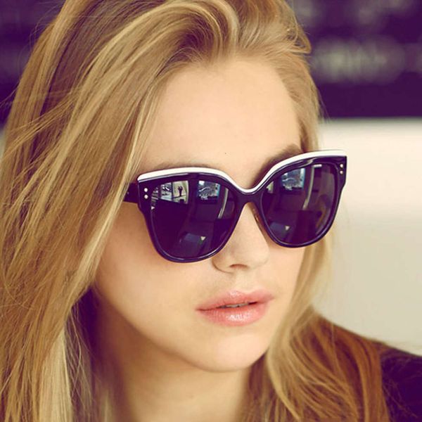 

fashionable men women sunglasses personality elegant cat eye glasses driving beach outdoor fishing with box black, White;black
