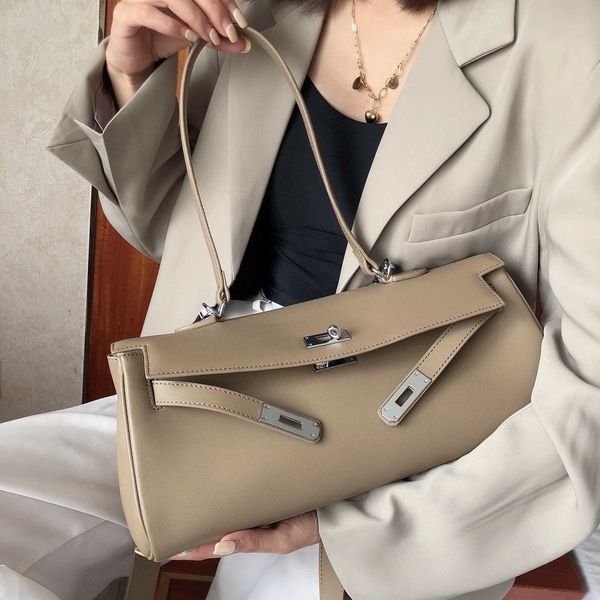 

2021 upgrade net red am same underarm leather one shoulder messenger bag