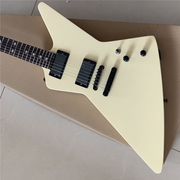 

relic/aged electric guitar, james hetfield explore , eet quality guitar., guitars