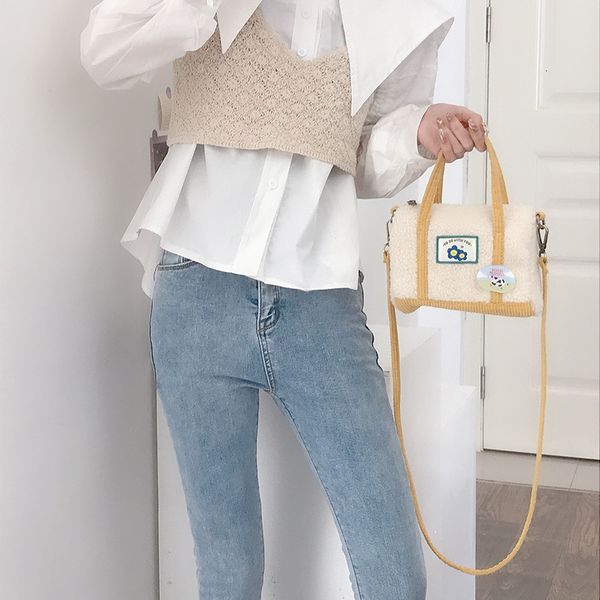 

plagiarism s autumn and winter boston single shoulder plush mini hand carrying messenger bag