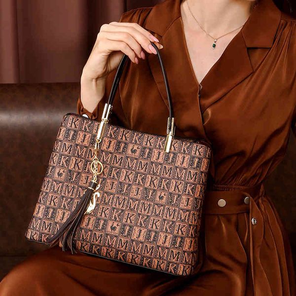 

hong kong ladies handbag 2021