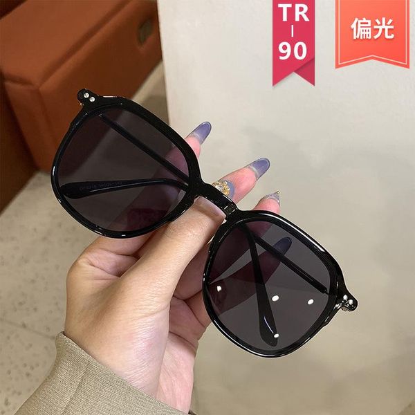 

sunglasses vintage tr90 frame fashion polarized womentan cat eye round glasses mens sun gafas de sol luxury shades uv400, White;black