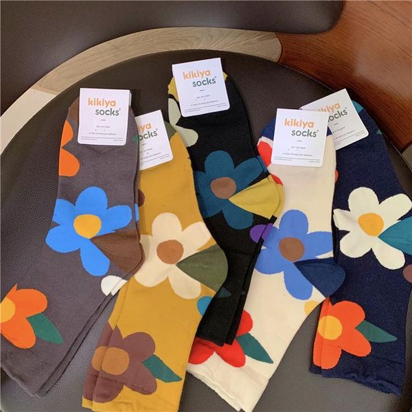 

men's socks 1 pair and women's socks, sweet graffiti, tube cotton couples fashion, wild warm, Black