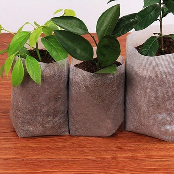 

300pcs non-woven biodegradable nursery bags plant grow fabric seedling pots nursing raising growing (20x20cm/7.8x7.8in planters &