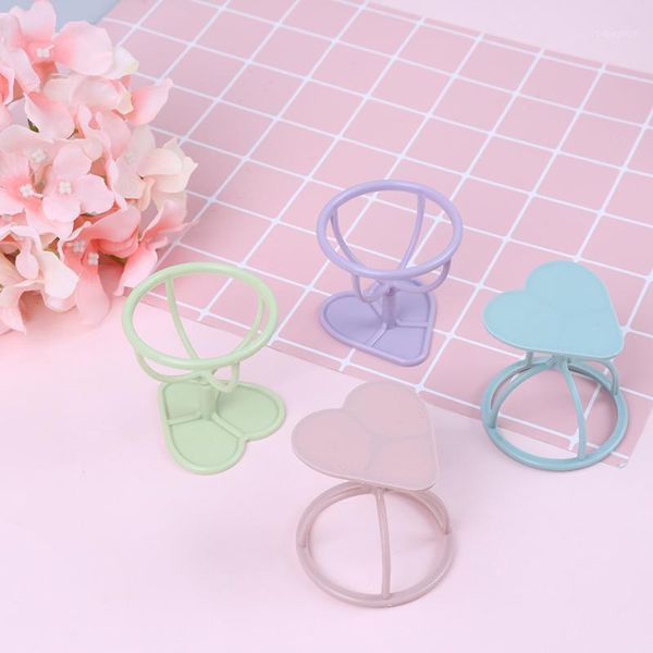 

metal makeup sponge holder cosmetic puff stand drying with heart shape base make up organizer 2pcs1