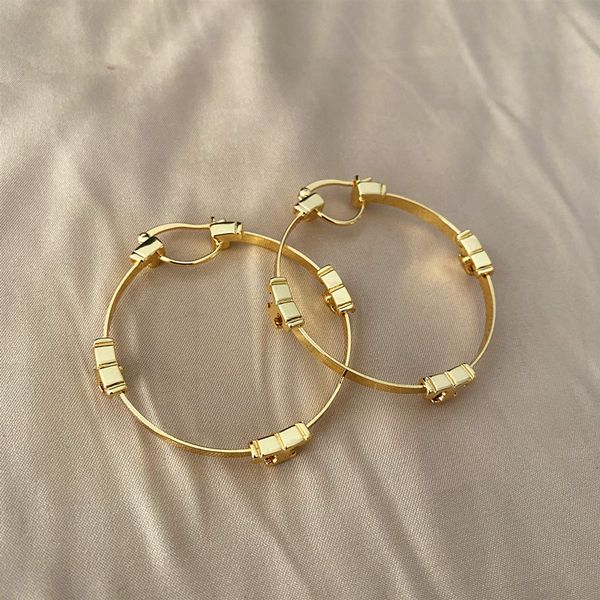 

2021 fashion titanium steel charm round design ladies light luxury earrings wedding party gift, Golden