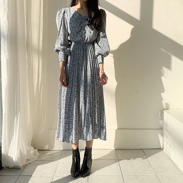 

casual dresses yamdi v neck print floral midi dress women korean long sleeve party elegant spring summer woman 2021 vintage a-line robe, Black;gray