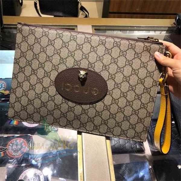 

handbaggi/ 21 new men's bag little bee leisure zipper handbaggg bag