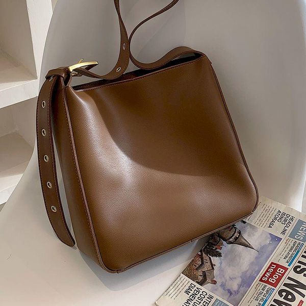 

waist bags harajuku large-capacity bag female 2021 trendy high-quality texture one-shoulder messenger wild fashion bucket