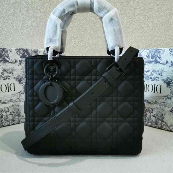 

handbaghand held, one shoulder double bag, black frosted leather, size: 24cm handbaggg bag