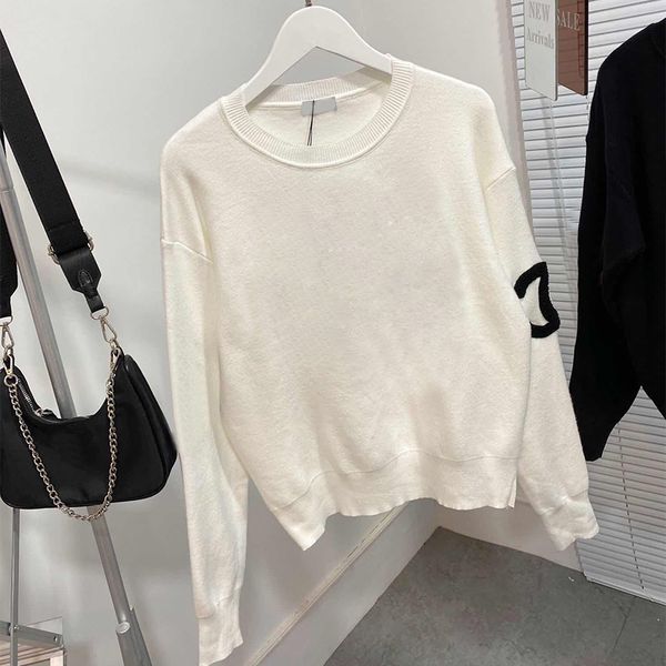 

fashion women's sweatshirts autumn winter with pearl decoration black white 2colors 98310