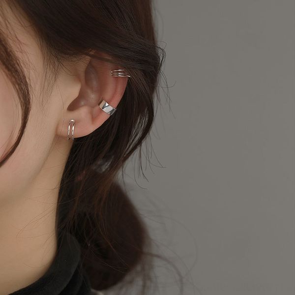 

tol no hole femin no hole feminine stud temperament bone clip cool personality ear clip simple cold wind ear bone ring, Golden;silver