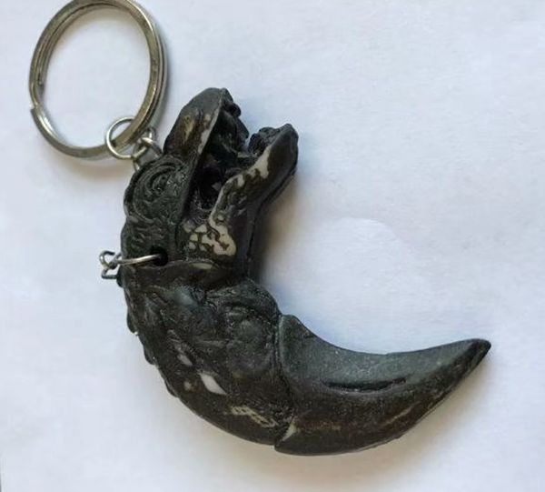 

12 pcs punk style alligator totem keychain rock exaggerated men's amulet jewelry, Slivery;golden