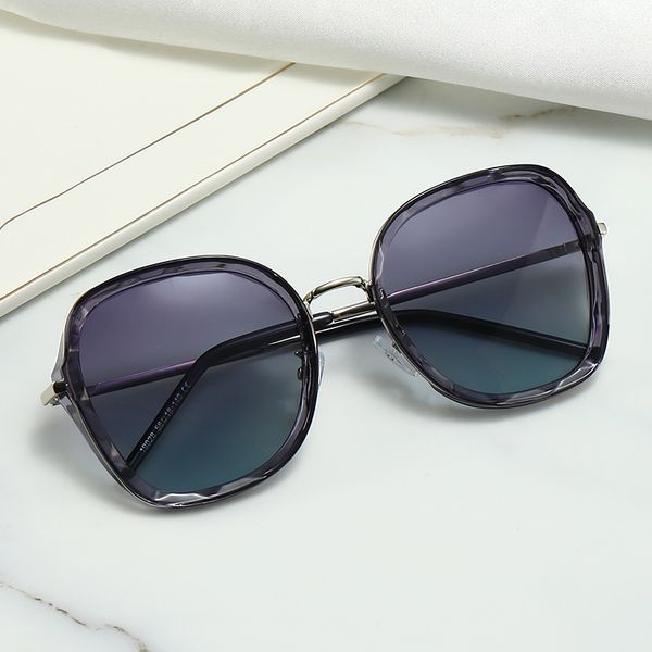 

flat fashion sunglass polarized for men designer trend s womens uv400, White;black