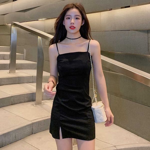 

black small drs hepburn style, thin temperament, french black off shoulder one line sling drs, women's summer