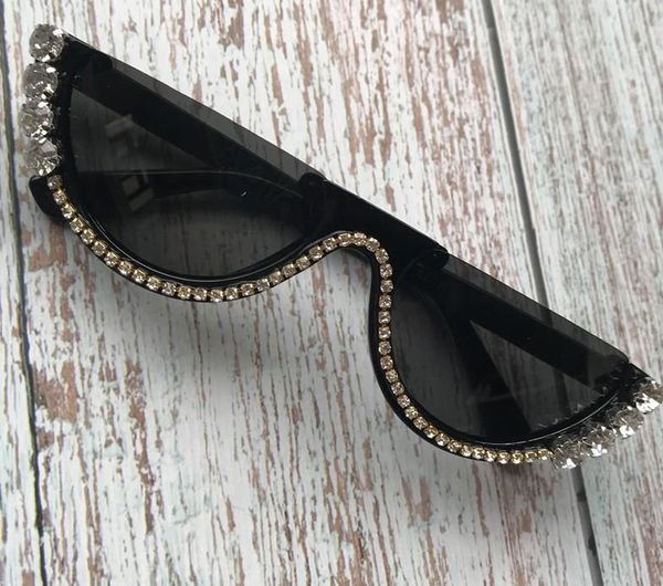 

sunglasses fashion trend cutecat kitteneye lady shading retro with diamond transparent glasses uv400, White;black