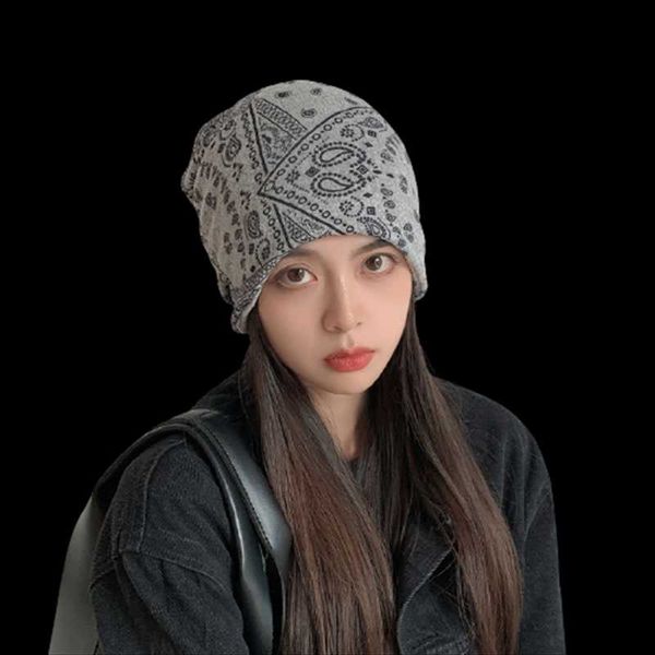 

beanie/skull caps autumn winter lady cotton warm pullover women hip hop graffiti print brimless empty hats casual multifunction beanies, Blue;gray