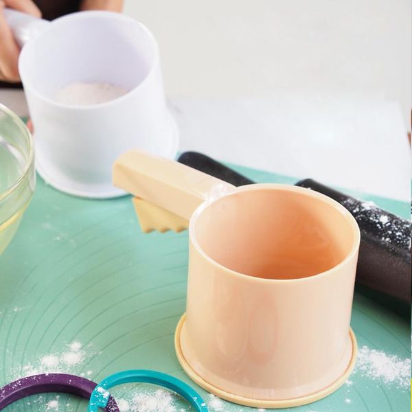 

baking & pastry tools flour sieve cup powder mesh kitchen gadget for cakes hand-screened sugar strainer