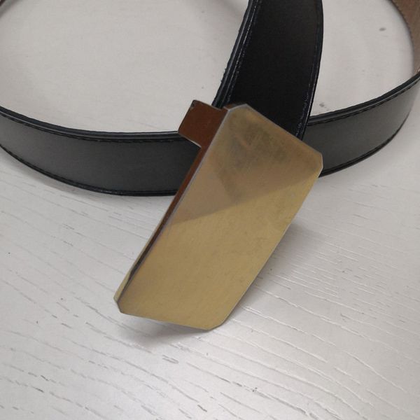 

2021 new product selling leather belt men and women gold buckle silver buckle black belts delivery with box, Black;brown