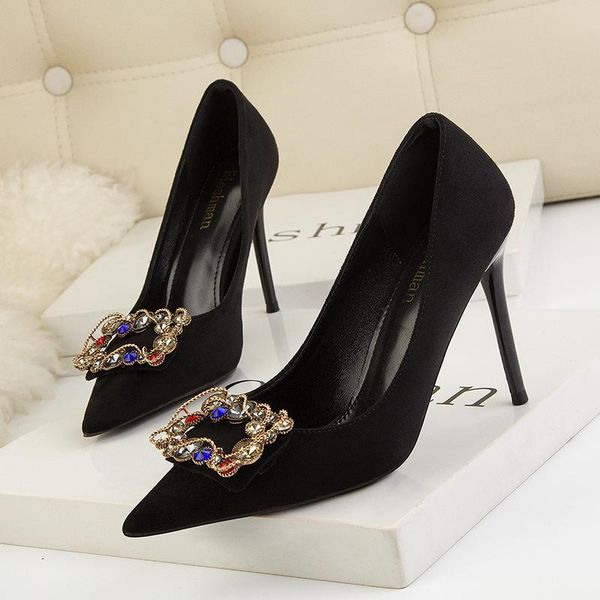 

dress shoes 2021 spring fashion women glitter black nude high heels pumps designer bling low party wedding plus size 34-41