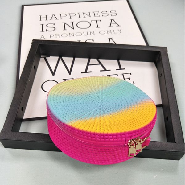 

handbag bag 2021 round jelly with grass like weave pattern, Black;red