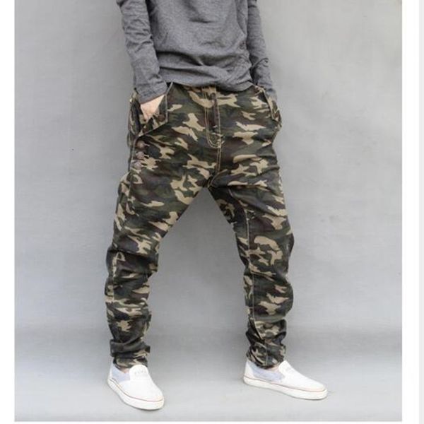 

men's pants military camouflage pants, loose style, running, and comfortable, Black