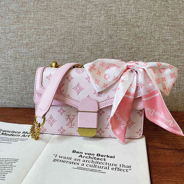 

design jewelry niche new messenger women's summer fashion pearl chain high sense versatile one shoulder small square bag