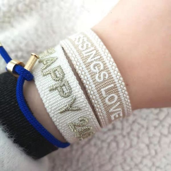

fashion bracelet jewelry cosmetics gift friendship 90 styles available, Golden;silver