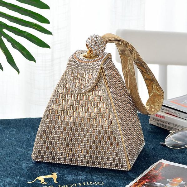 

evening bags triangle hand held diamond handbag banquet bag cheongsam dress annual meeting