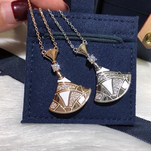 

necklace baojia skirt 925 sterling silver plated 18k jinbaojia fan-shaped geometric small pendant clavicle chain