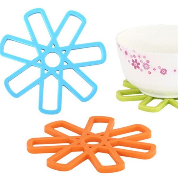 

mats & pads sell flower insulation cup bake pad resistance candy heat cushion silicone placemat kitchen table place mat