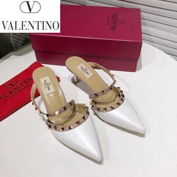 

designer luxury brand women high heels sandals slippers mules slides pumps loafers ballerinas sneakers dress shoes y0sp, Black;white
